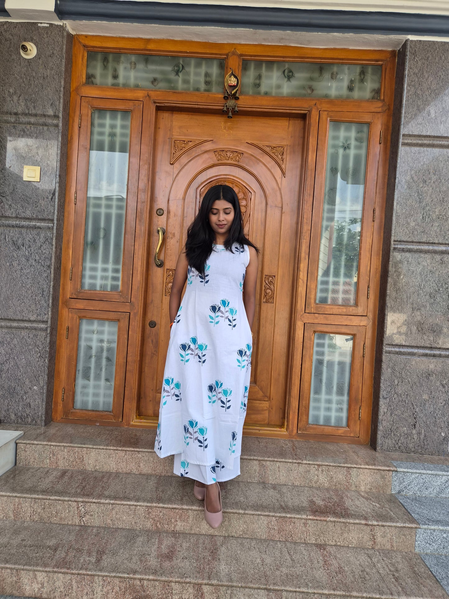 White Bloom Cotton Sleeveless co-ord set